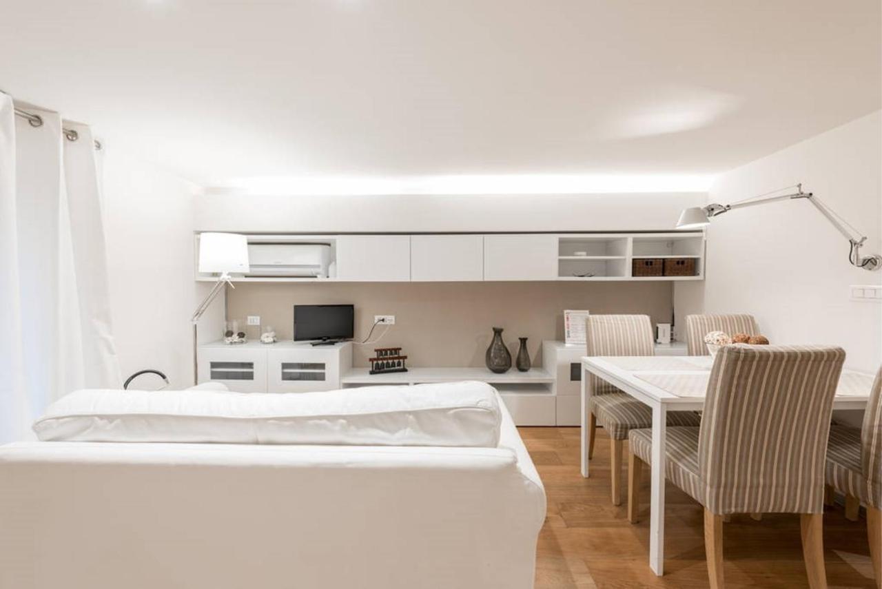 Artist Loft House Bed & Breakfast Bari Exterior photo